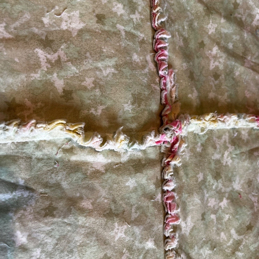 Nee Baby Rag Quilt in Green - Picture 5 of 5